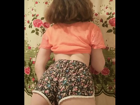 ❤️ מותק צעיר סקסי פושט את המכנסיים הקצרים במצלמה ❤️ סרטון פורנו ב-iw.appassistance.ru
