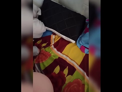 ❤️ השותפה שלי נשארת לבד בבית כי בעלה יוצא לחופשה ואני מנצלת את ההזדמנות לזיין אותה ולמלא לה את התחת בחלב ❤️ סרטון פורנו ב-iw.appassistance.ru